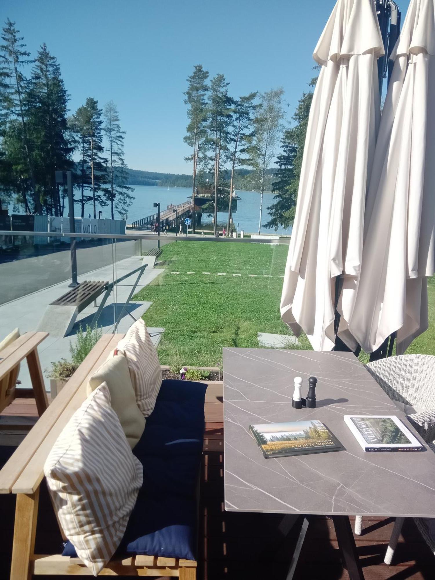 Appartement Molo Lipno Rezidence à Lipno nad Vltavou Extérieur photo
